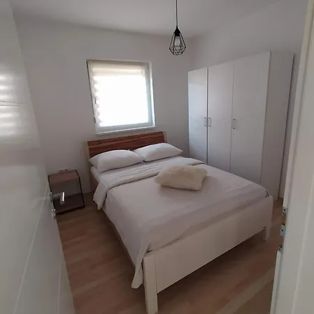 Oasis Of Peace Modern House Sarajevo